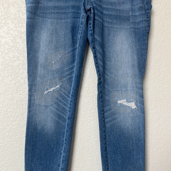 Liz Lange Maternity Denim Jeans Distressed Blue size Medium - Picture 5 of 10